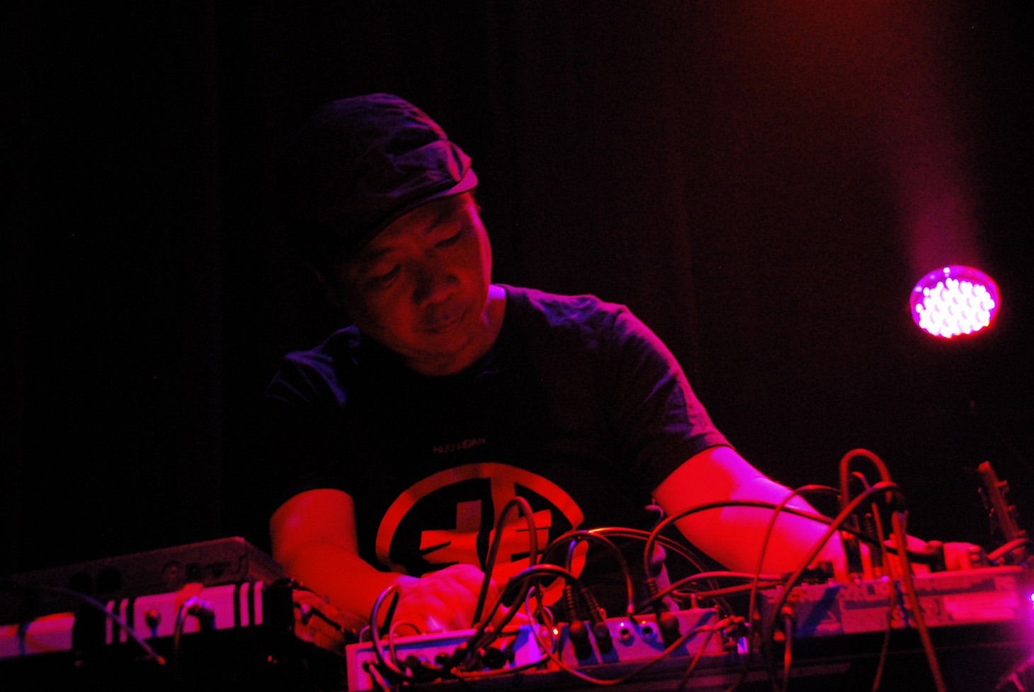T.Mikawa