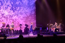 WEAVER「WEAVER "ID" TOUR 2014『Leading Ship』」渋谷公会堂公演の様子。