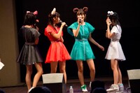 赤マルダッシュ☆「食べて、笑って、生きていく。」CD発売記念イベントの様子。