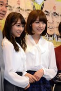 左から桜井玲香、衛藤美彩。