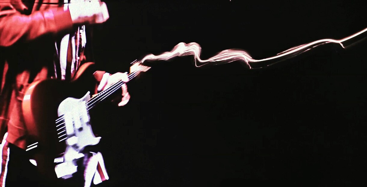 ヒトリエ、4時間半が3分になる手法の新PV