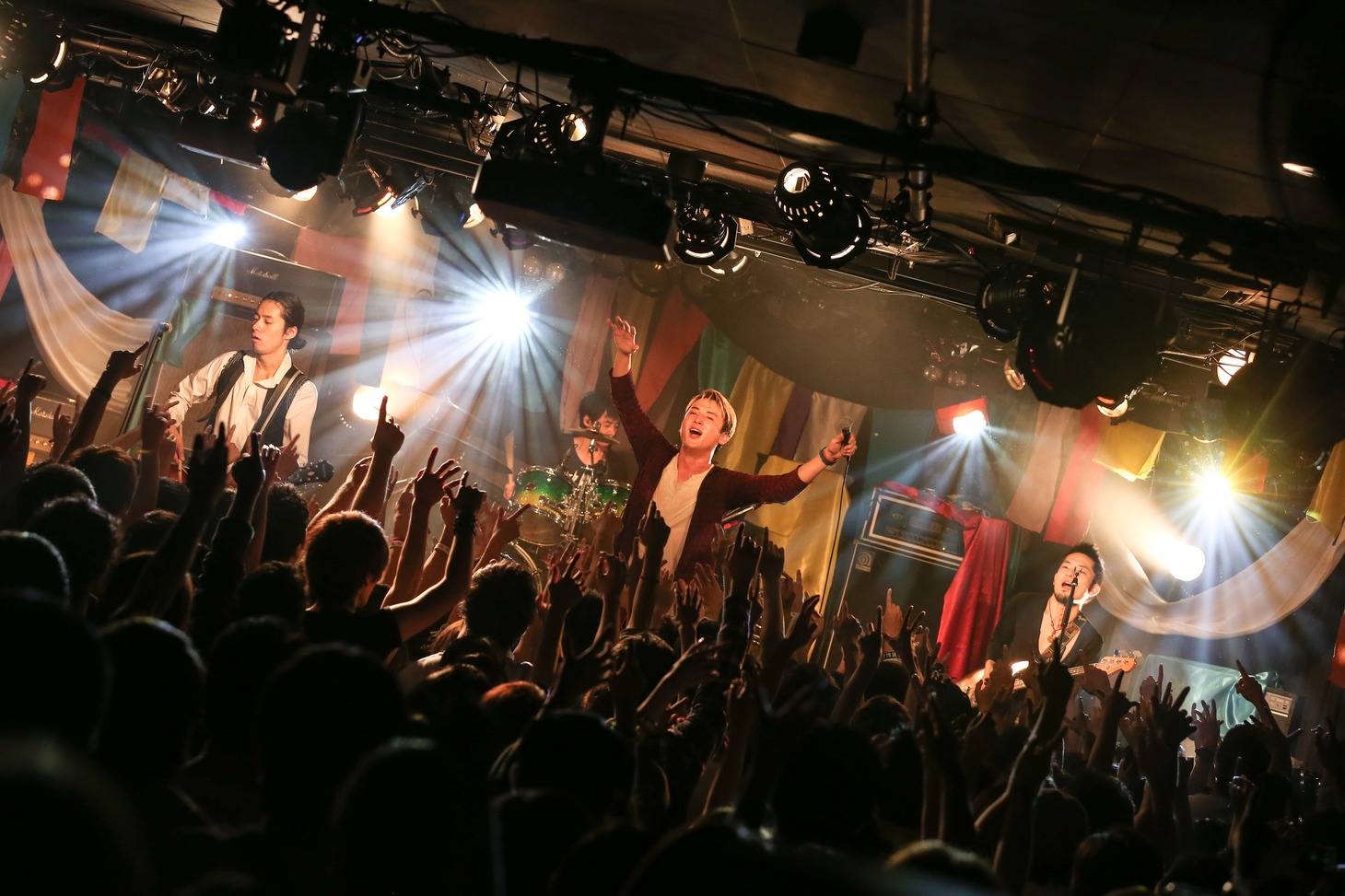 FoZZtone「追加公演！ vol.4　～INNER KINGDOM～」の様子。（Photo by Taku Fujii）