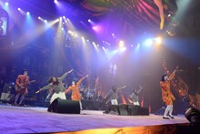 氣志團（撮影：今元秀明、緒車寿一）