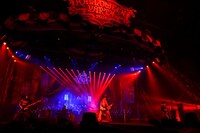 VAMPS（撮影：今元秀明、緒車寿一）