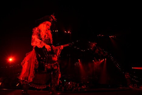 HYDE（撮影：今元秀明、緒車寿一）