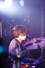 オオタユウスケ（Dr）（撮影：オノツトム）