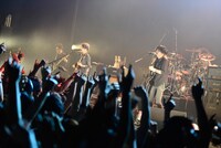 Nothing's Carved In Stone「Strangers In Heaven Tour」東京・Zepp Tokyo公演の様子。