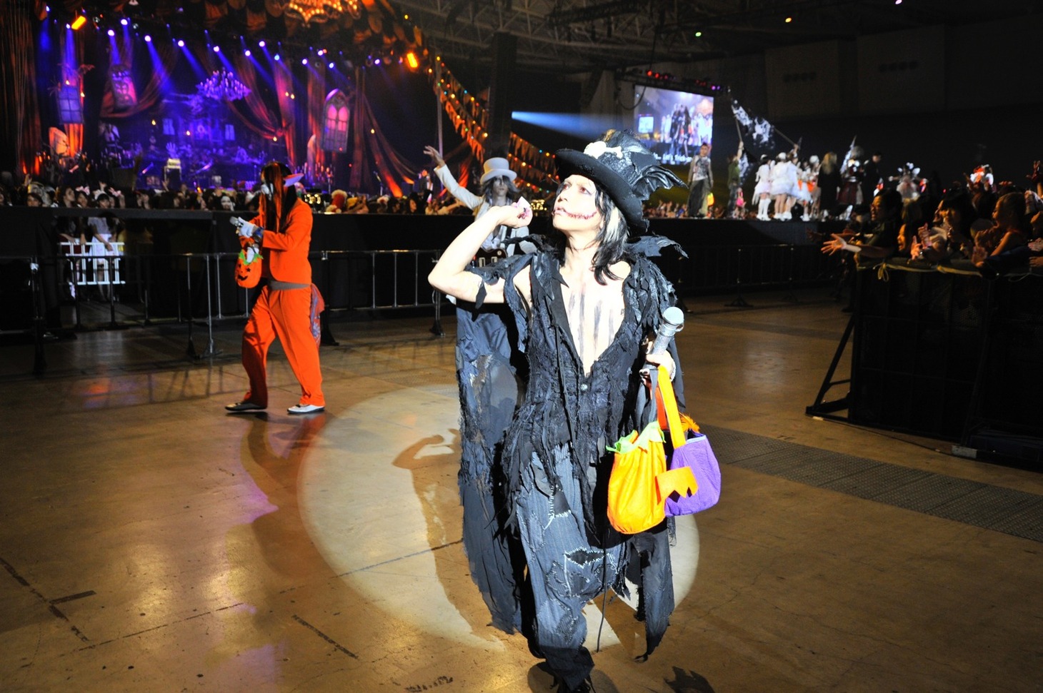HALLOWEEN JUNKY ORCHESTRA（撮影：今元秀明、緒車寿一）