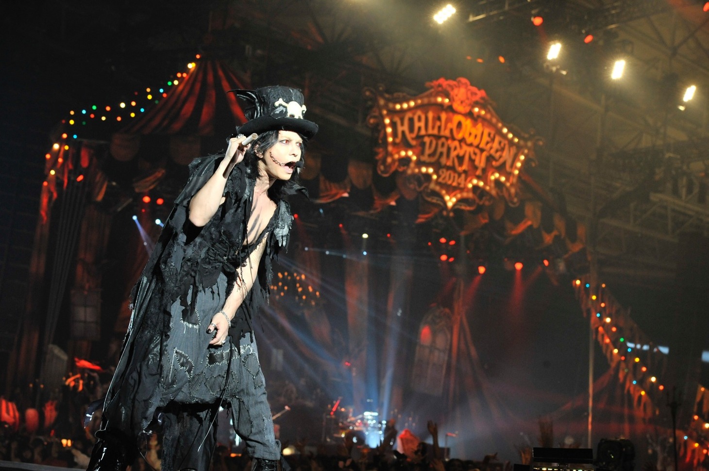 VAMPS（撮影：今元秀明、緒車寿一）