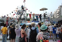 過去に開催された「フェスティバルFUKUSHIMA!@池袋西口公園」の模様。（撮影：菊地良助）