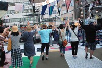 過去に開催された「フェスティバルFUKUSHIMA!@池袋西口公園」の模様。（撮影：菊地良助）