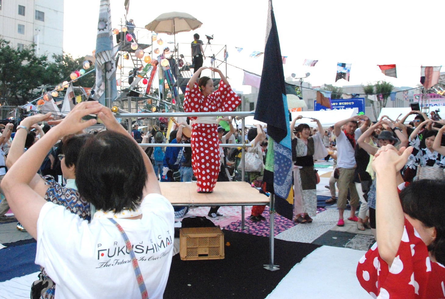 過去に開催された「フェスティバルFUKUSHIMA!@池袋西口公園」の模様。（撮影：菊地良助）