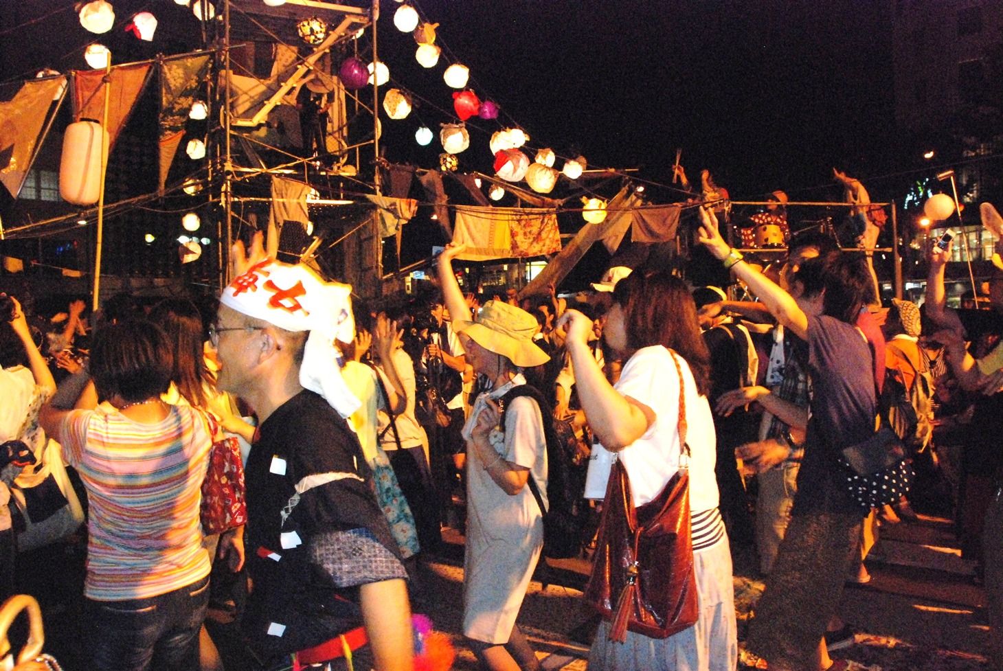 過去に開催された「フェスティバルFUKUSHIMA!@池袋西口公園」の模様。（撮影：菊地良助）