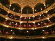 パリ・シャトレ座の内部。