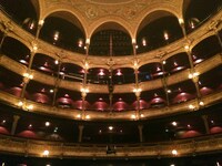 パリ・シャトレ座の内部。