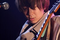 川谷絵音（Vo, G）（撮影：岩佐篤樹）