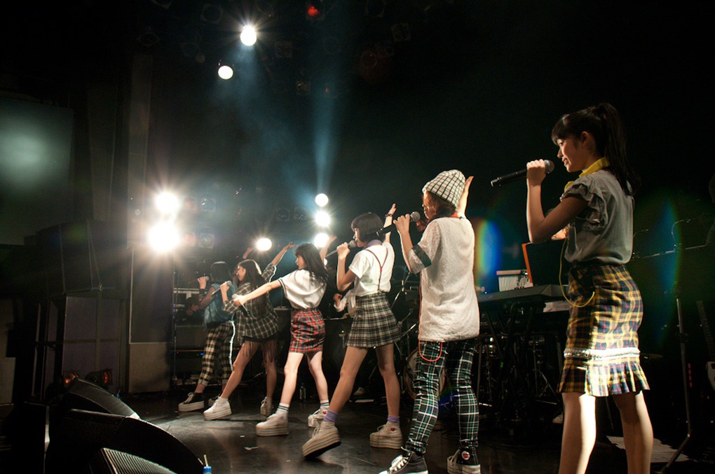 Little Glee Monster
