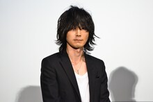 藤原基央（Vo, G）