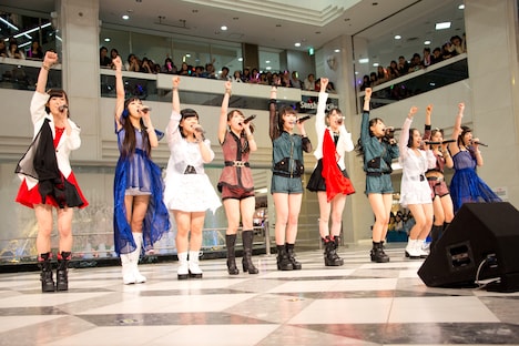 モーニング娘。'14によるライブの様子。