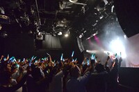 Negicco「Road of Negiiiiii ～Negicco One Man Show～ 2014 Autumn -Day One- ～Halloween～」の様子。