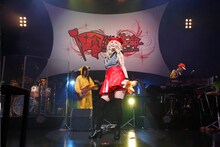 「中川翔子 LIVE TOUR 2014『貪欲革命』」EX THEATER ROPPONGI公演の様子。