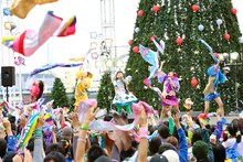 11月2日に大阪・大阪南港ATCで行われたたこやきレインボーのライブの様子。