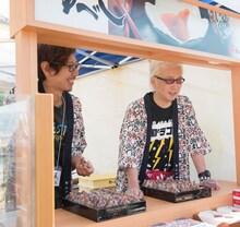 ゆべしス。左から松田晋二（THE BACK HORN）、箭内道彦。