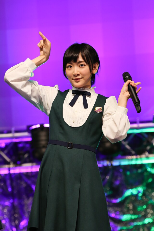 11月3日に神奈川・パシフィコ横浜にて行われた10thシングル「何度目の青空か？」発売記念全国握手会イベント出演時の生駒里奈。