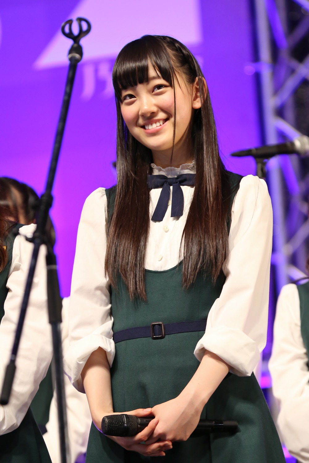 堀未央奈