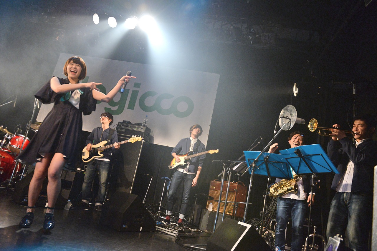 「Road of Negiiiiii ～Negicco One Man Show～ 2014 Autumn -Day Two- ～Band Set～」の様子。