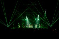 東京パフォーマンスドール 「東京パフォーマンスドール ZEPP TOUR 2014秋 ～DANCE SUMMIT”1×0”ver2.0～」大阪・Zepp Namba公演の様子。