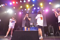 「lyrical schoolに移籍したい」と告白する深瀬智聖（左から2番目）。