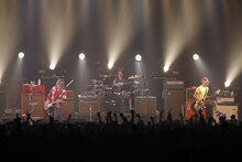 SPARKS GO GO（photo by KISEKI）