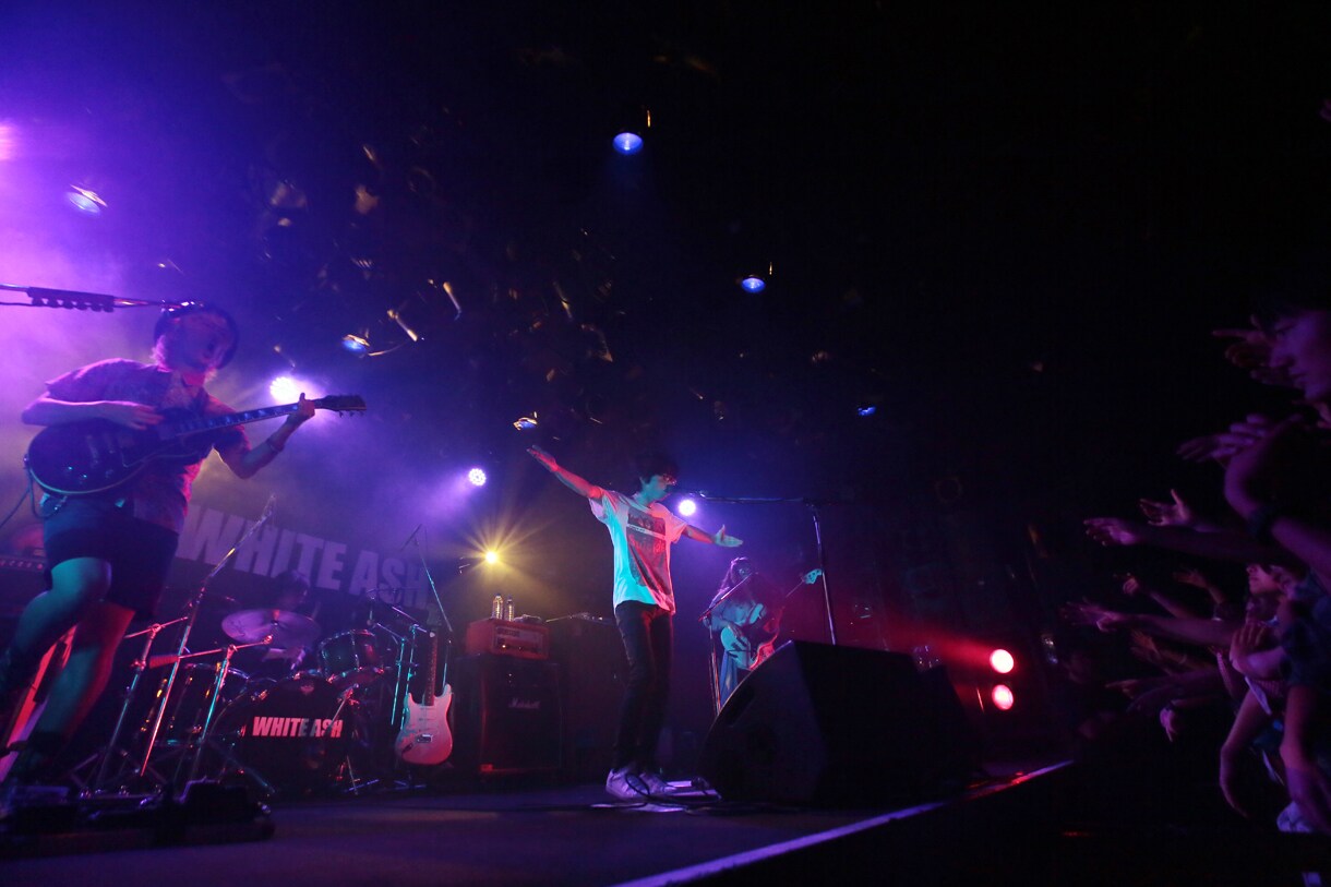 WHITE ASH 福島への思い伝えた白熱ワンマン