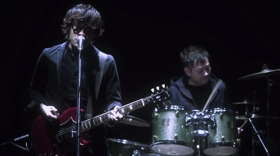 READ ALOUD「君の声を思い出す」PVのワンシーン。