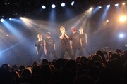 Da-iCE「Da-iCE LIVE TOUR PHASE 3 ～FIGHT BACK～」の広島CLUB QUATTRO公演の様子。