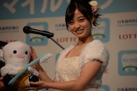 今週の人気画像9位は「坂上忍もメロメロ！橋本環奈『ベストスマイル』受賞で天使の笑顔」より、橋本環奈。