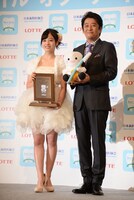 橋本環奈と坂上忍。