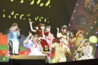 私立恵比寿中学 東西大学芸会2014「エビ中のおもちゃビッグガレージ」神戸ワールド記念ホール公演の様子。