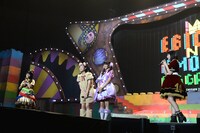 廣田あいか、星名美怜、柏木ひなた、小林歌穂によるフリートークの様子。