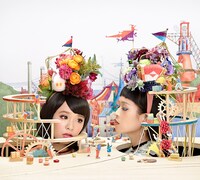 チャラン・ポ・ランタン「テアトル・テアトル」CD盤ジャケット