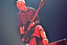 「BUMP OF CHICKEN “WILLPOLIS 2014” 劇場版」のライブドキュメンタリーパートのワンシーン。(c)TOY'S FACTORY / LONGFELLOW