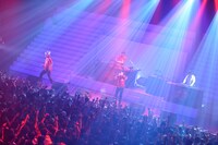 電気グルーヴ「電気グルーヴ25周年記念ツアー “塗糞祭”」11月8日の東京・Zepp Tokyo公演の様子。
