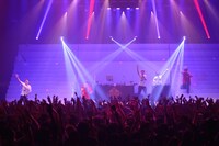 スチャダラパーとセッションする電気グルーヴ。