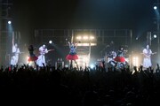 BABYMETAL「BABYMETAL BACK TO THE USA / UK TOUR 2014」イギリス・O2 Academy Brixton公演の様子。（Photo by Dana (distortion) Yavin）