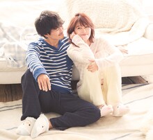 宮城大樹（左）と久住小春（右）のラブラブなシーン撮影。