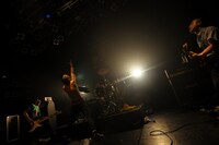 THE TRUST BLAST（撮影：半田安政[Showcase]）