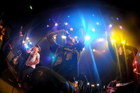 NUBO（撮影：半田安政[Showcase]）