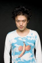 ジョニー大蔵大臣（水中、それは苦しい）