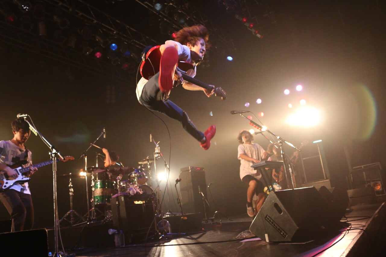 キュウソネコカミ「試練のTAIMANツアー～地方巡業編～」東京・TSUTAYA O-EAST公演の様子。（撮影：はいから）